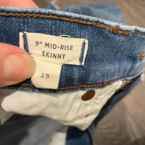 Madewell 9” mid-rise Skinny Jean - Picture 2 of 4